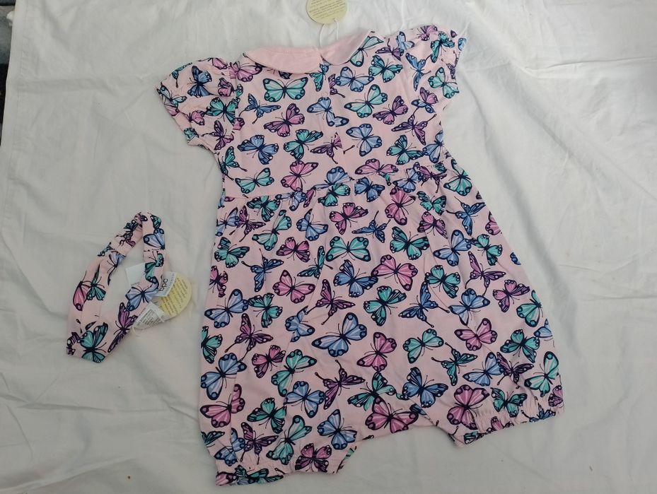 Rampers i opaska w motylki