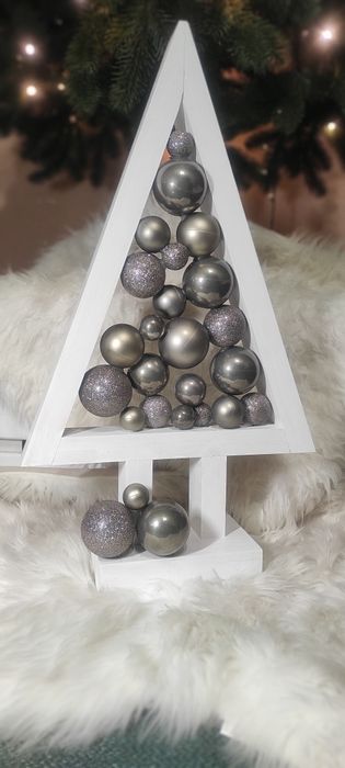 Дерев'яний декоративний ліхтар