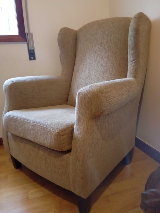 Poltrona em excelente estado