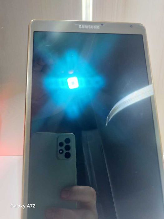 Планшет Samsung Tab S1 (WiFi)