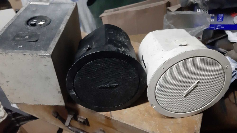 2 + 1 altifalante Boss a funcionarem bem