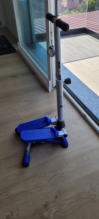 Step Machine458972111769456642
