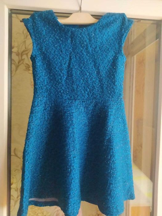 Два шикарных платья и рубашка на рост 122- 128 см