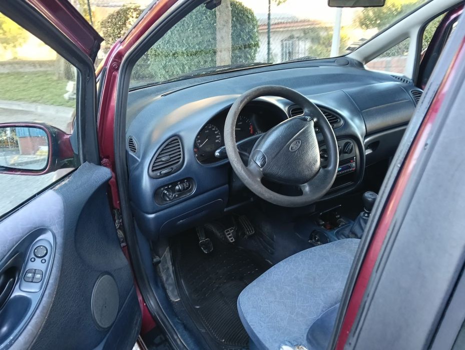Ford galaxy 1.9 110cv