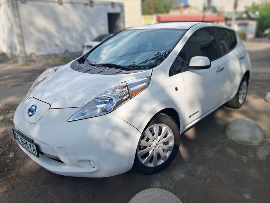 Nissan leaf 2013