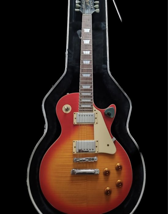 Електрогітара Epiphone Les Paul