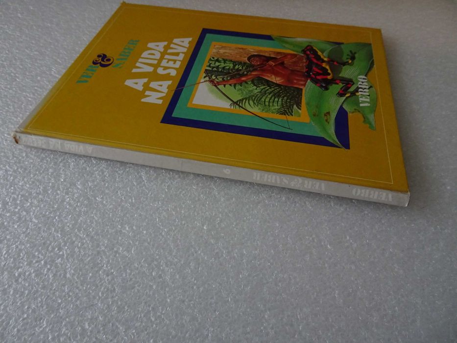 Livro - Verbo - Ver & Saber - A vida na selva