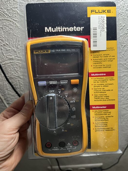Мультиметр Fluke 115