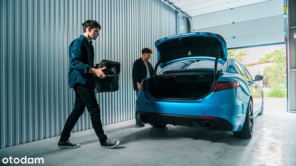Garaż dla Twojej firmy. Drive-up, monitoring, dostęp 24/7!
