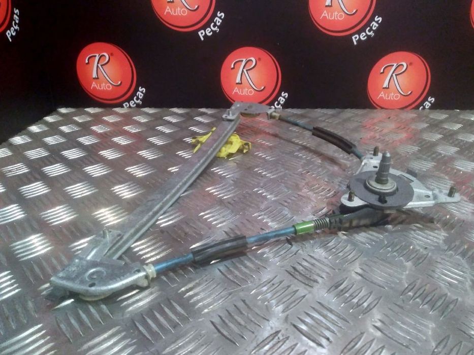 Estrutura Do Elevador Trás Direito Citroên Xsara Picasso (N68)