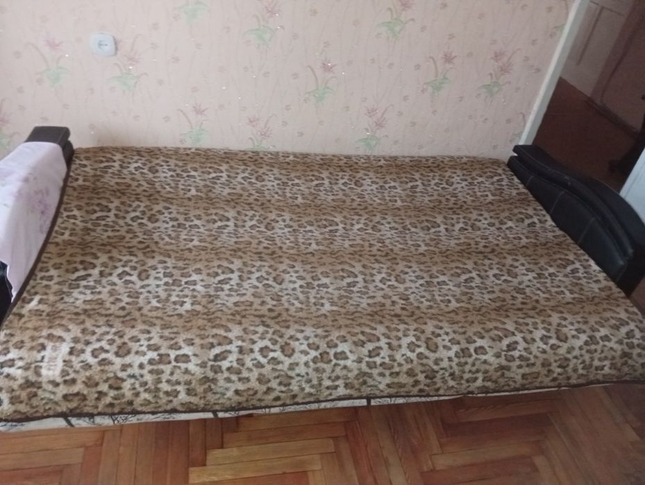 Плед Леопардовый ! Б/у! Большой! Тёплый!