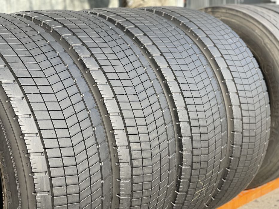 Шины грузовые 4шт 315/70 R22,5 Continental ContiEcoPlus HD3