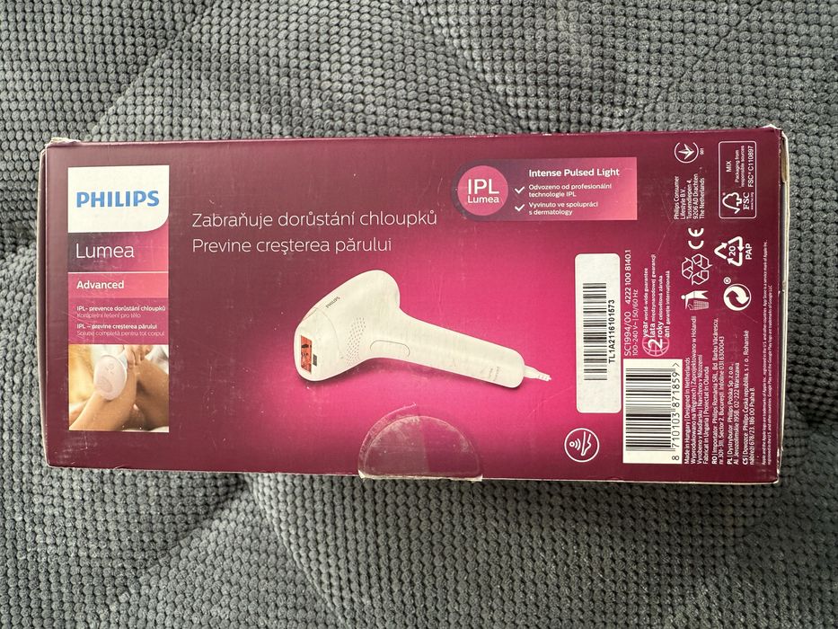 Фотоепілятор Philips Lumea