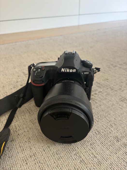 Nikon D850 (Apenas Corpo) – Estado Irrepreensível (33k cliques)