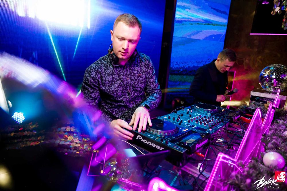 Диджей на свадьбу, корпоратив. Караоке. DJ Харьков, Полтава, Днепр.