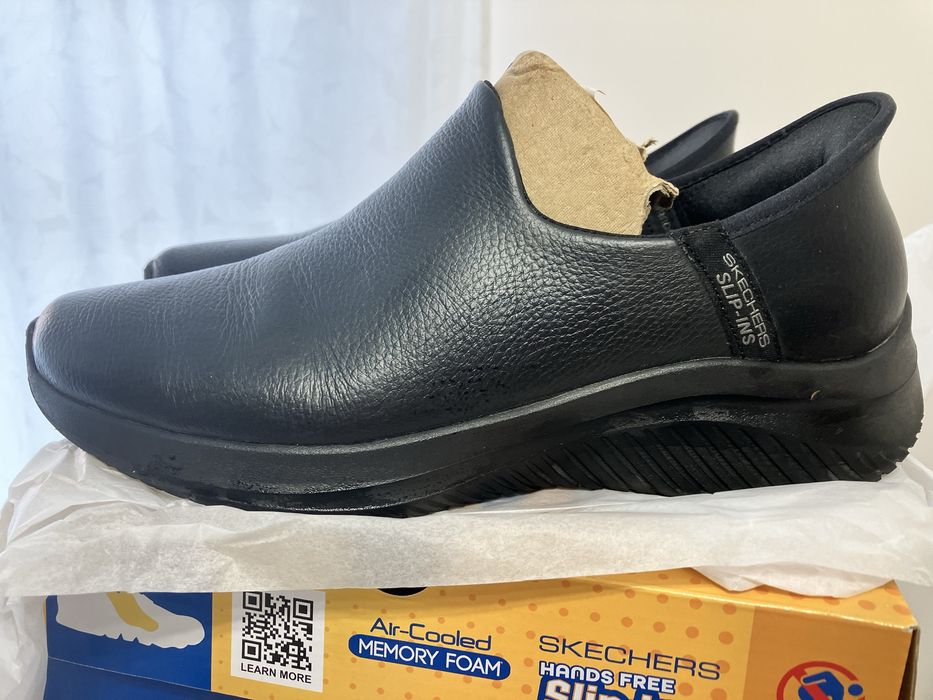 Сліпони натуральна шкіра Skechers