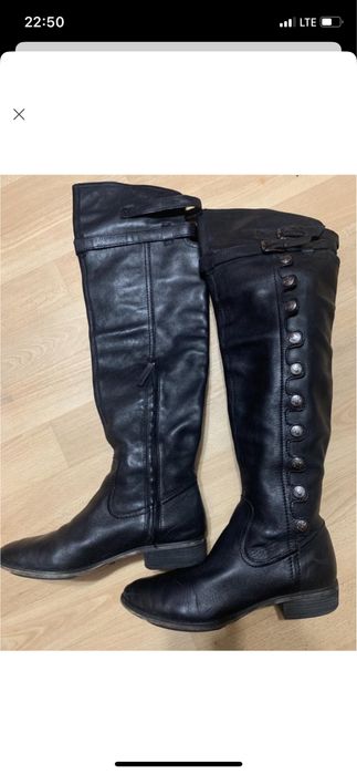 Чоботи шкіряні жіночі
