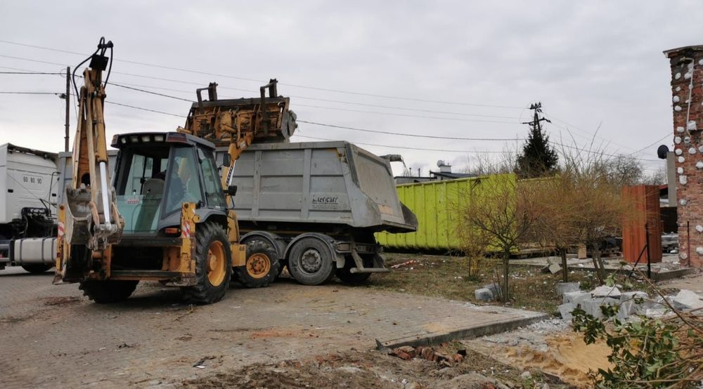 Wyburzenia,czyszczenie działek,wywóz gruzu , kliniec,piasek, koparka,