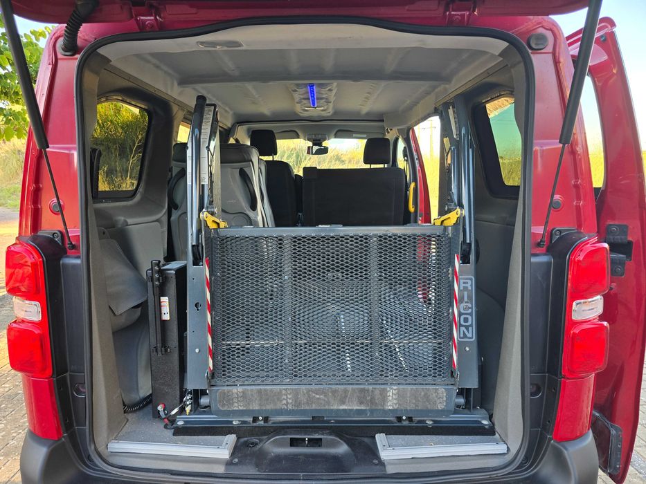 Citroen Jumpy 1.5 HDI - transporte de cadeira de rodas (67mil km)