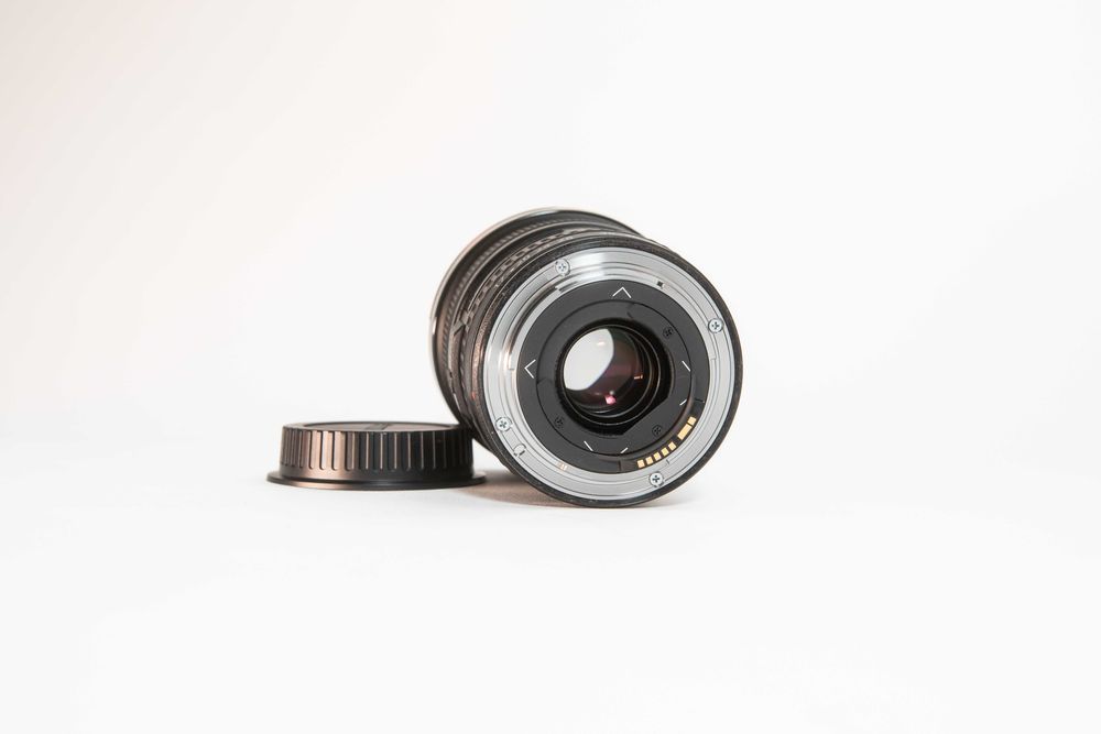 Canon EF 17-40mm f/4.0L USM