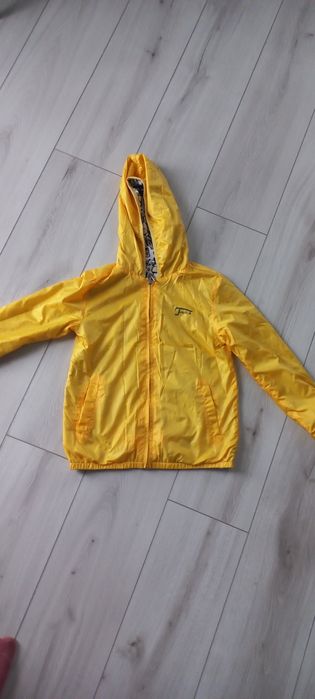 Куртка вітровка на хлопчика