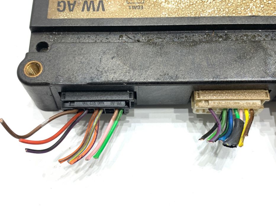 MODUŁ  STEROWNIK WZYWANIA POMOCY SOS CON-BOX AUDI A6 C8 4N0035282F