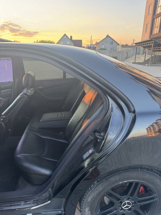 Продам w220 доресталінг 3.2cdi на пружинах