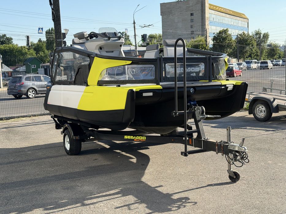 ПРОДАЖ | Sea-Doo Switch 13 Compact 170 HP