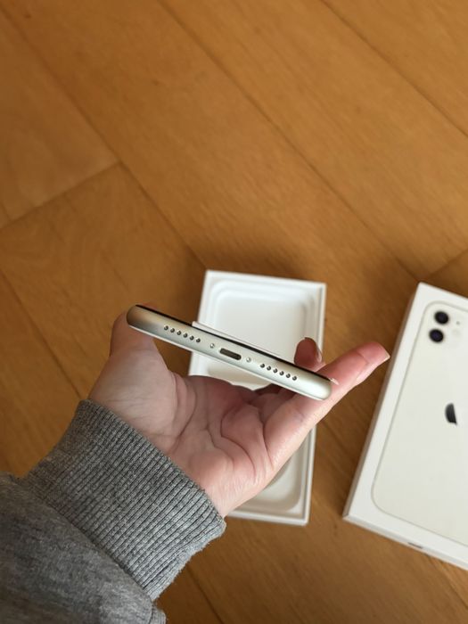 Iphone 11 novo (c/ acessórios)