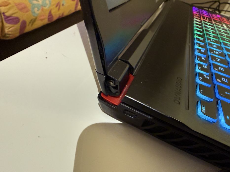 Laptop MSI GE63 Raider RGB 8RF-402PL