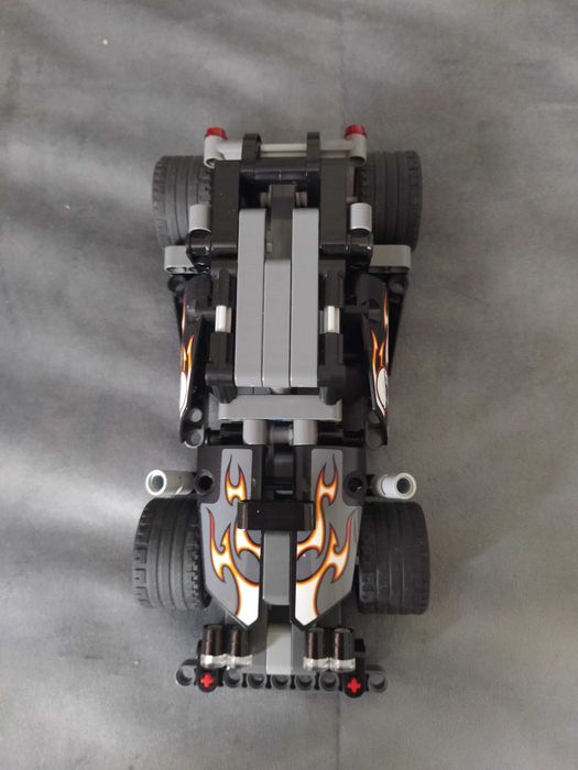 LEGO® Technic 42046 Wyścigówka zbiegów