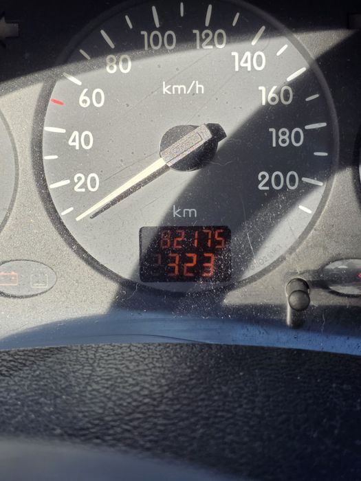 Renault clio 1.2 — photo 5