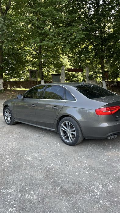 Audi a4b8 2013p