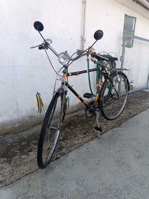 Bicicleta pasteleira antiga