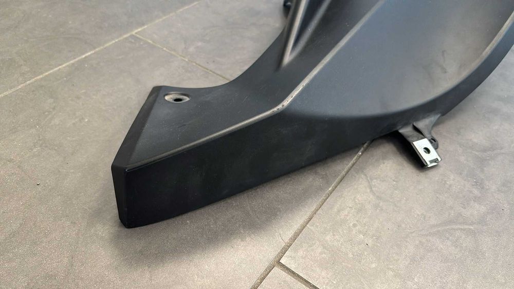 Owiewka Osłona Boczna Boczek Lewy Yamaha YZF R125. 2008-20 [1.2]