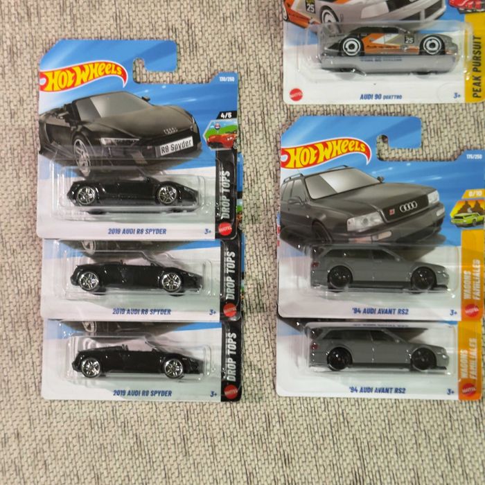Hot Wheels Audi R8 Spyder + Avant RS2 + 90 Quattro (Selados)
