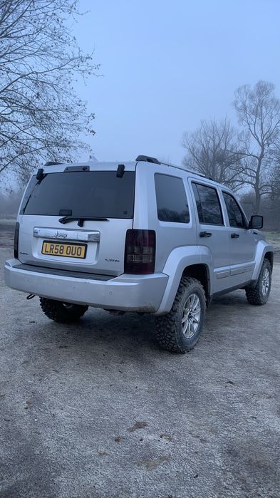 Jeep Cherokee Liberty 2.8crd