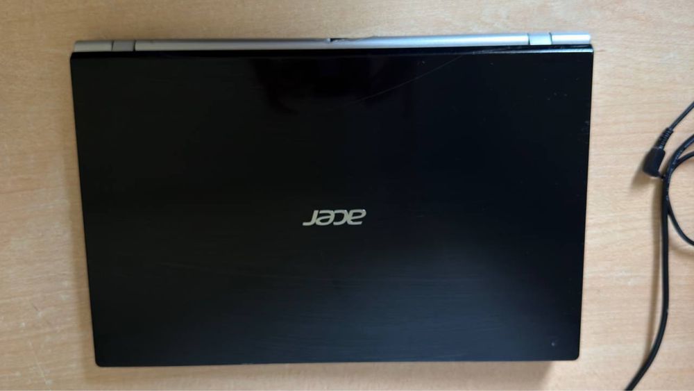 Ноутбук Acer Aspire V3-771G / 17,3″ / Core i5 / 8 ГБ / HDD 250 ГБ / GeForce GT 710M 2 ГБ