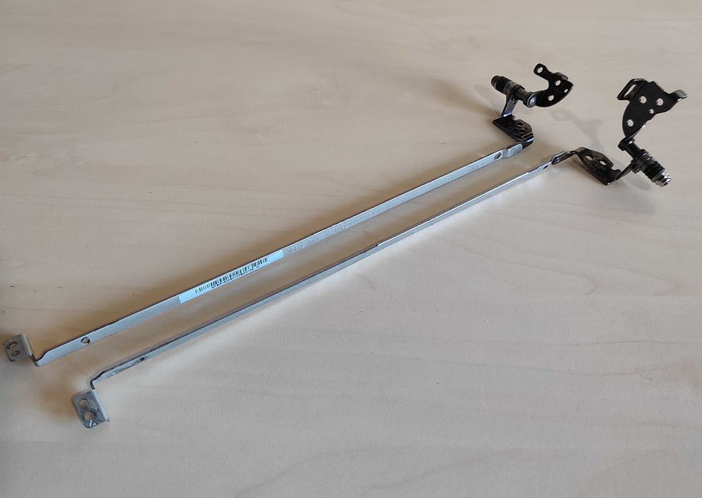 HP Pavilion G7 разборка (крышка/петли/шлейф/вебка/антенны/DVD)