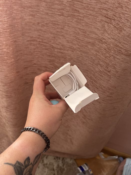 Smart Rotating Ball для котів