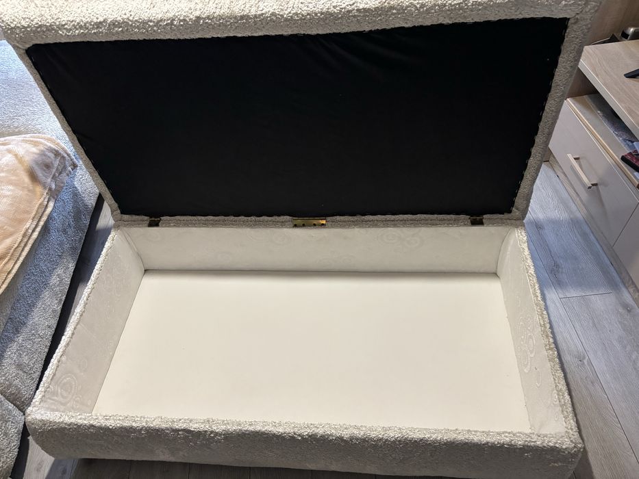 Mega duża pufa baranek