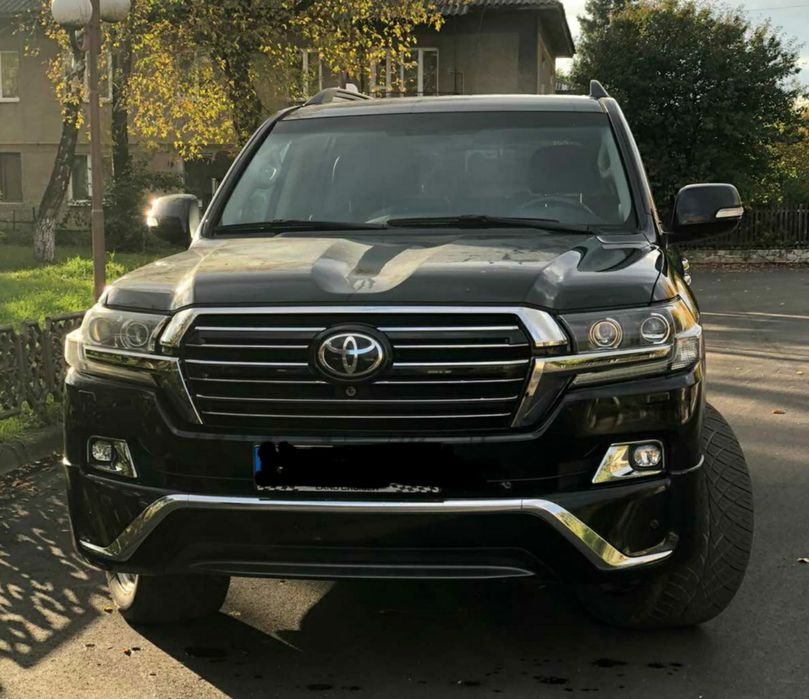 Разборка Land Cruiser 200 по запчастинах