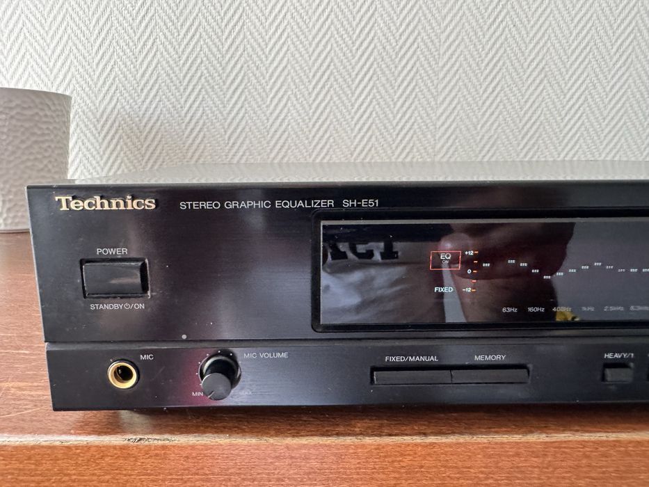 Equalizer Technics SH-E51