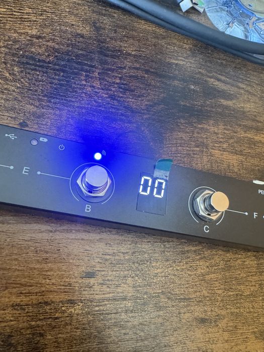 M-Vave Chocolate Wireless MIDI Controller (como novo)
