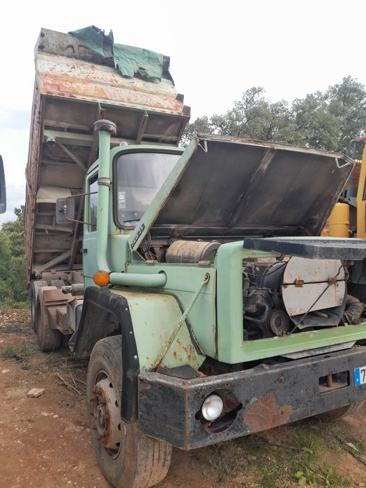 Magirus 6x4 basculante desaterro