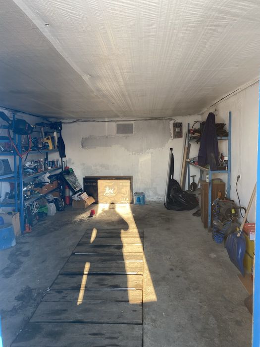 Продам гараж в хорошому стані