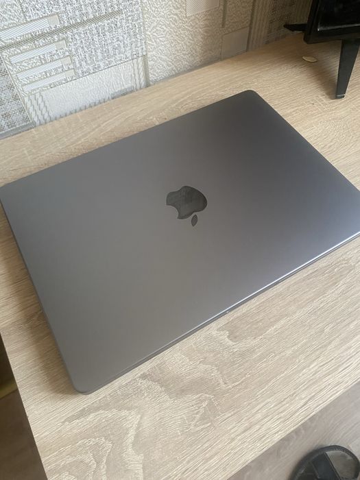 MacBook Pro 14” M1 Pro (2021)