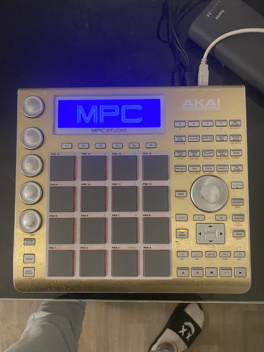 Dla Ciebie wszystko - akai mpc studio - w kategorii Instrumenty
