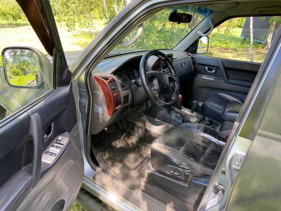 Продаю Mitsubishi Pajero Wagon III 2004 3.2 Di-D АКПП 4x4