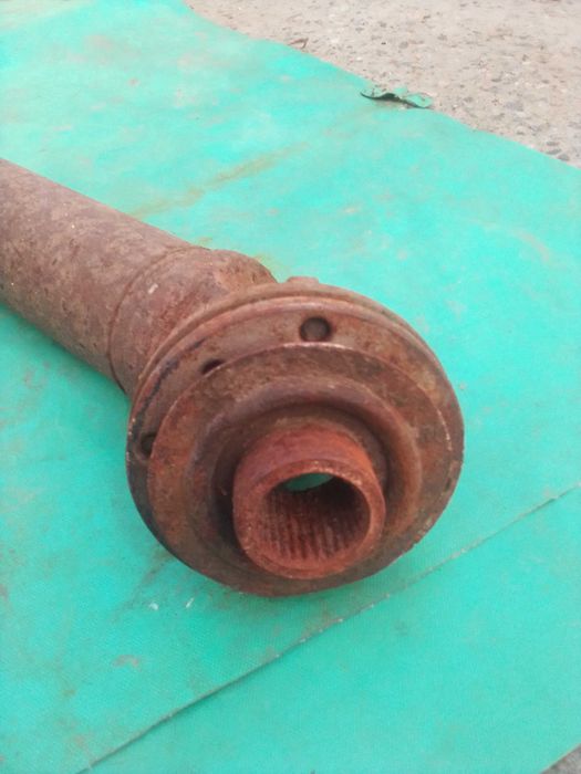 Карданный вал кардан гук шарнир